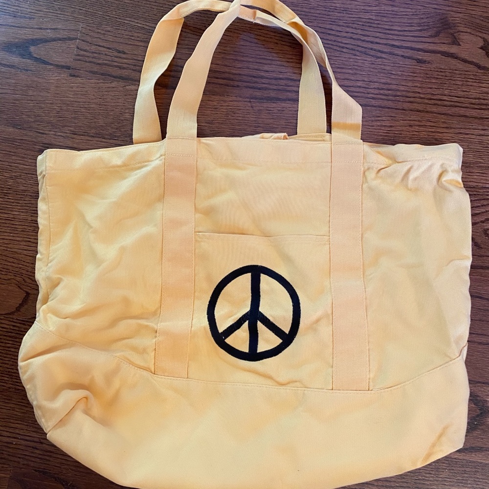 YELLOW PEACE OUT AUTHENTIC PIGMENT TOTE!